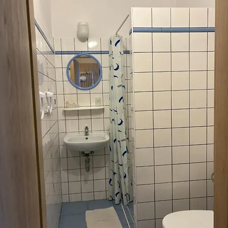 Pod Jablonia Проживание в семье