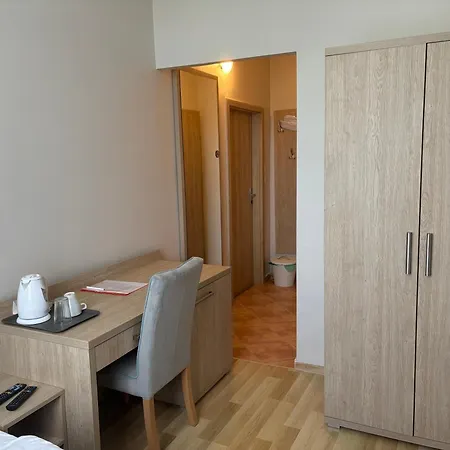Pod Jablonia Проживание в семье